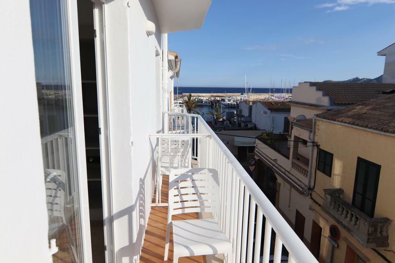 Hostal Cala Ratjada エクステリア 写真